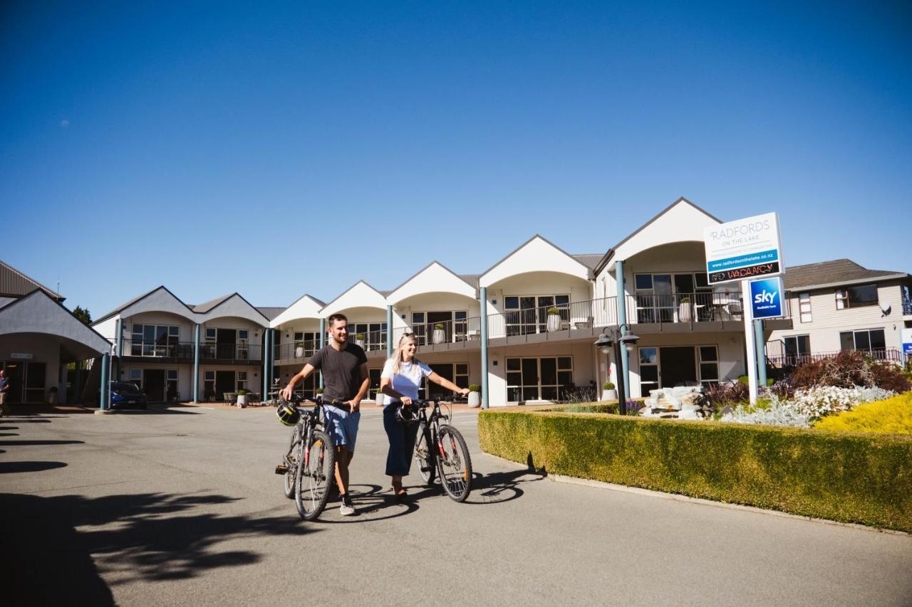 Radfords On The Lake Te Anau Bagian luar foto