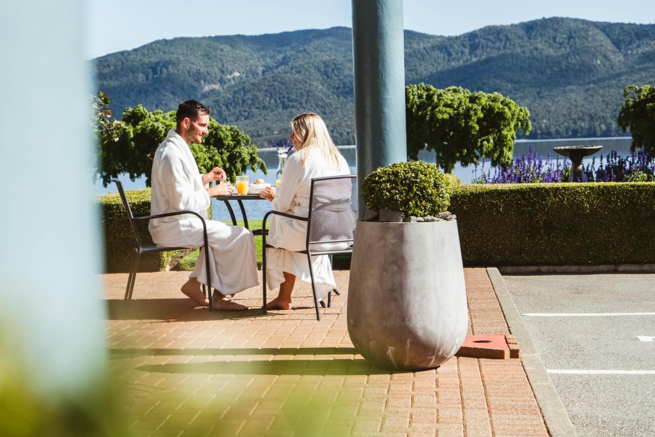 Radfords On The Lake Te Anau Bagian luar foto